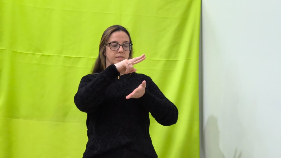 4- Prof. Aline.jpeg