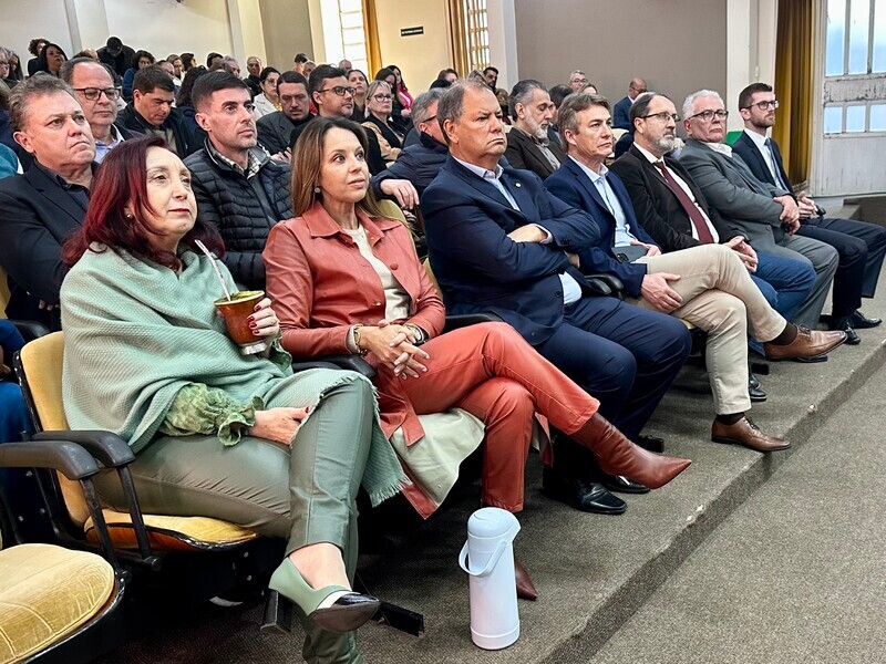 maior_uhaLaQbYIcHvKVc5gMHbV43u0GqEDiAW.jpg