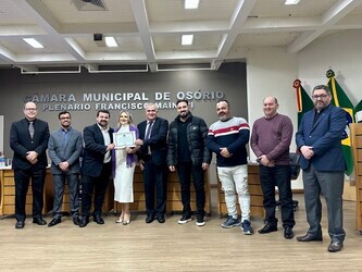 legislativo-homenageou-comissaria-de-policia-com-outorga-de-votos-de-congratulacoes