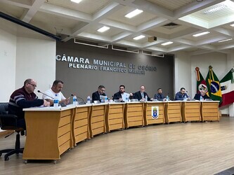 legislativo-aprovou-pl-que-dispoe-sobre-desembarque-fora-da-parada-de-onibus-apos-as-20h