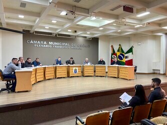 reuniao-no-legislativo-teve-como-pauta-o-sistema-de-estacionamento-rotativo