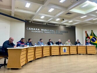 legislativo-aprovou-projeto-que-denomina-ginasio-de-esportes-valdemir-luiz-barbosa-fraga-pancasso-na-vila-olimpica