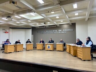 diretor-presidente-do-hospital-sao-vicente-de-paulo-apresenta-ao-legislativo-a-situacao-financeira-da-instituicao