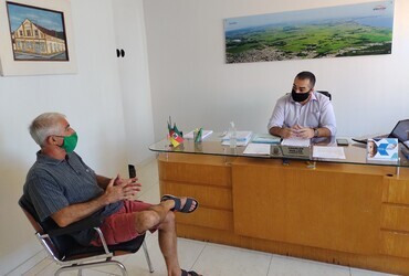 chefe-do-legislativo-osoriense-recebe-visita-do-presidente-do-sindicato-dos-servidores-publicos-municipais
