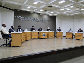 camara-de-vereadores-discute-sobre-o-estacionamento-rotativo