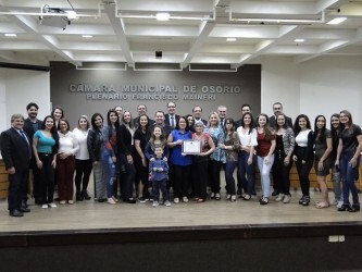 camara-homenageou-45-anos-de-fundacao-da-empresa-feira-dos-retalhos