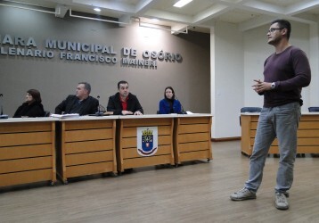 comissao-de-orcamento-educacao-e-servicos-municipais-realiza-audiencia-da-ldo-2019-na-camara