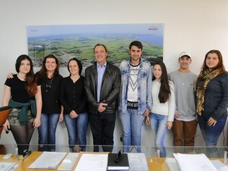 camara-de-vereadores-recebeu-alunos-do-eja