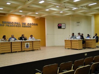 com-pedidos-de-urgencia-sessao-ordinaria-termina-com-dez-projetos-aprovados-na-camara