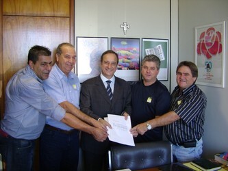 vereadores-viajam-a-brasilia-e-conseguem-recurso-financeiro-para-osorio