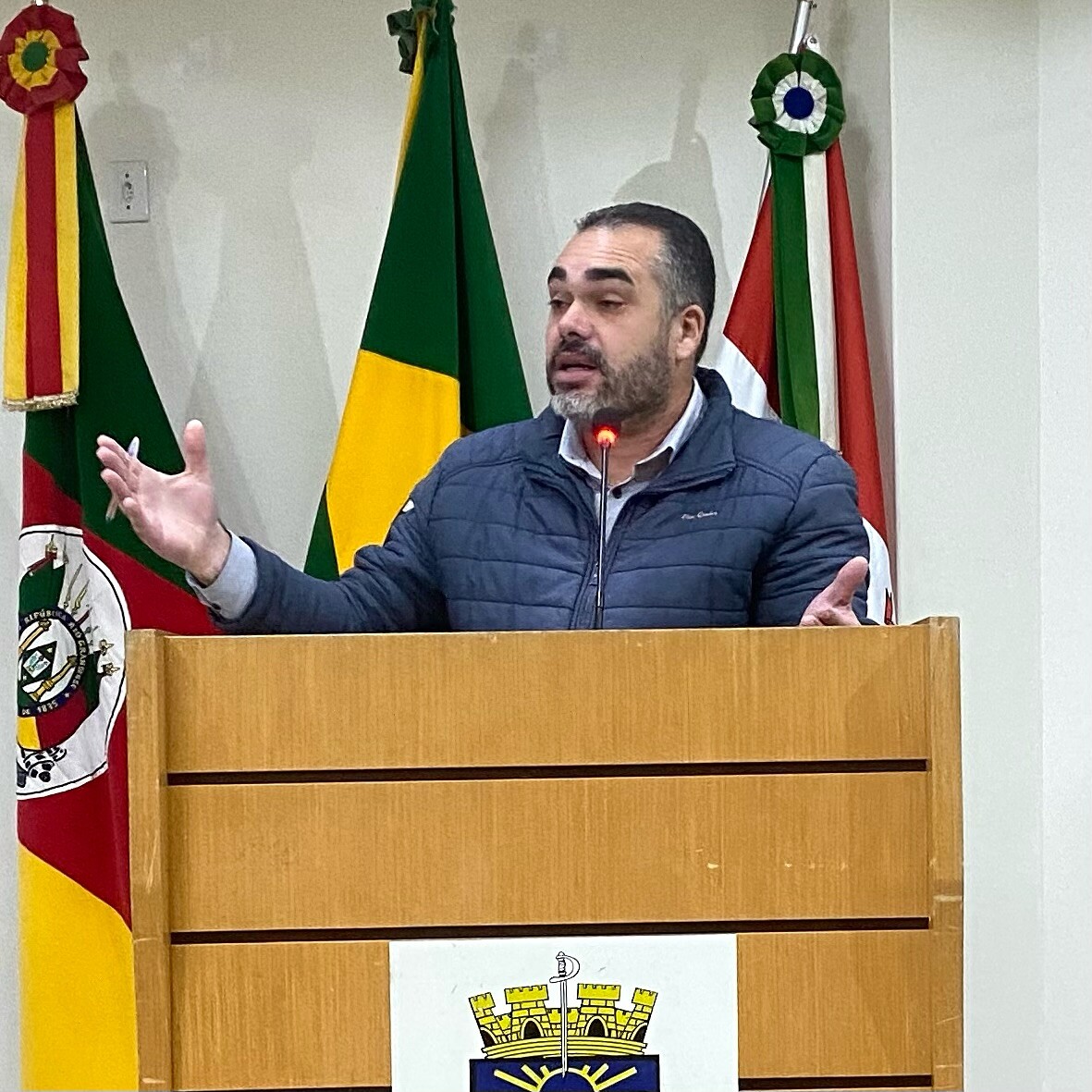 ➡ Vereadores aprovaram dois projetos de lei em sessão ordinária 4.jpg