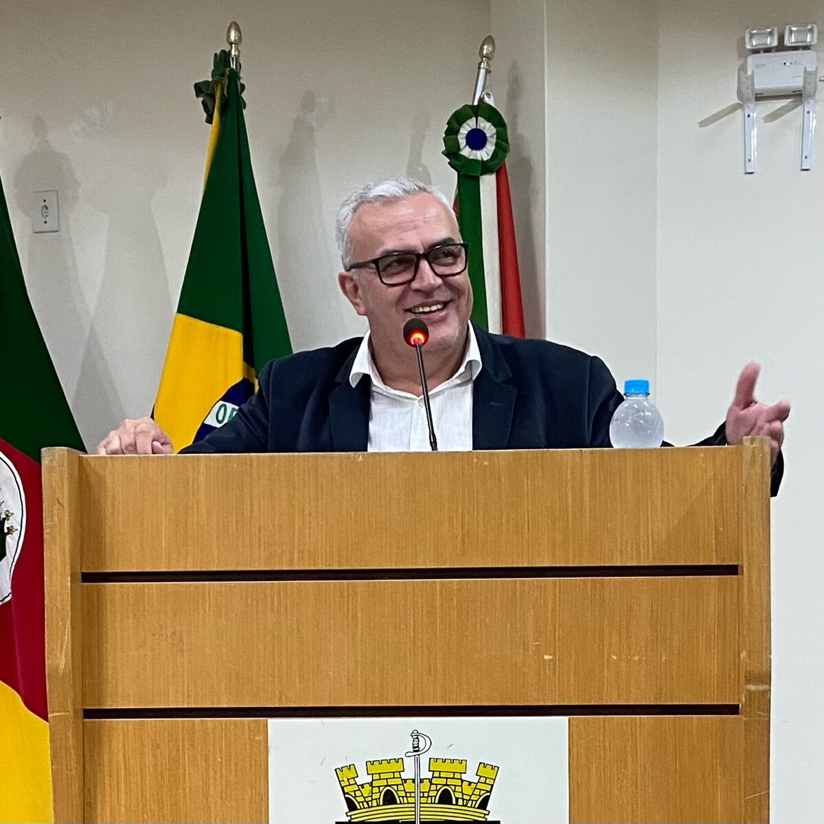 ➡ Vereadores aprovaram dois projetos de lei em sessão ordinária 10.jpg