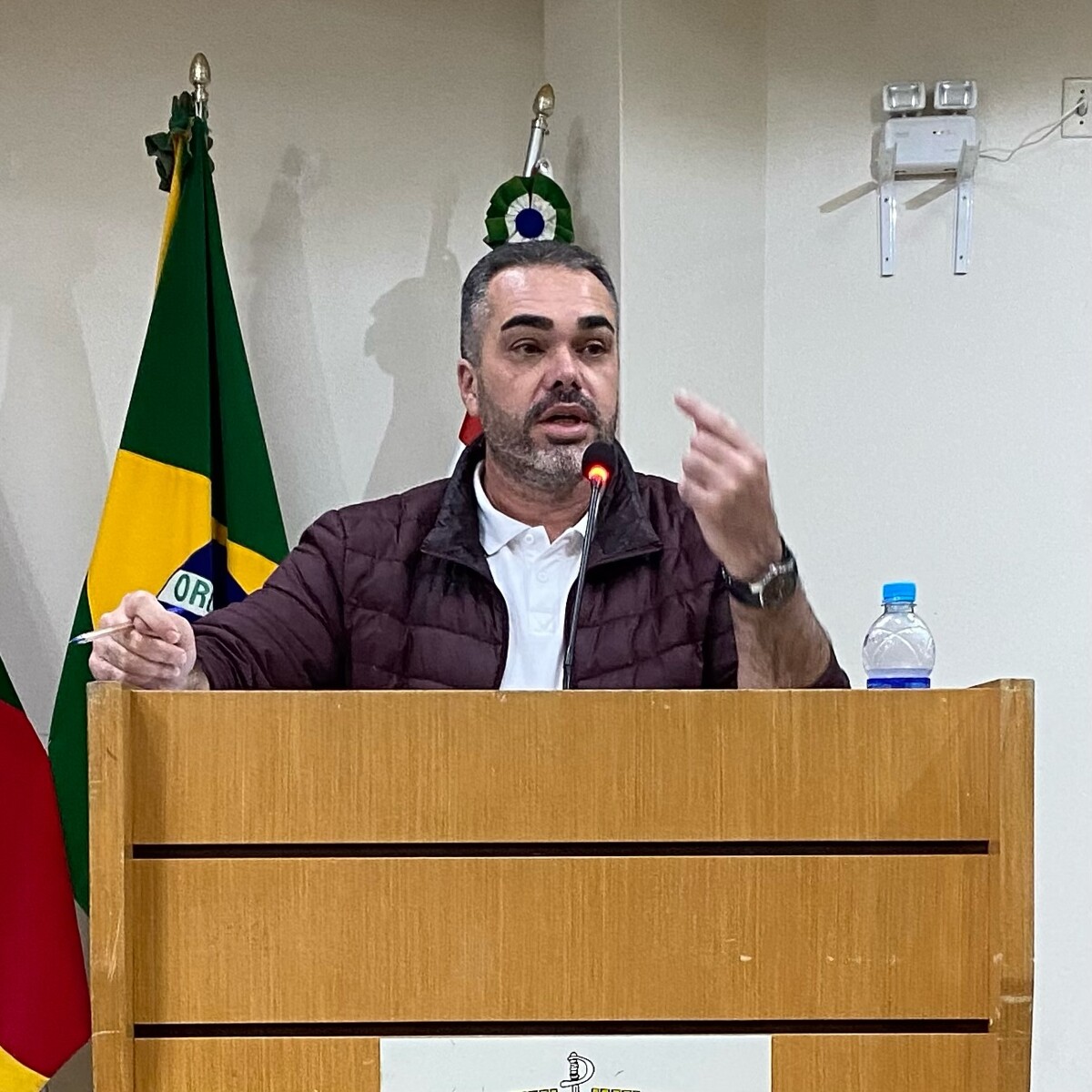 ➡ Vereadores aprovaram dois projetos de lei em sessão ordinária 5.jpg