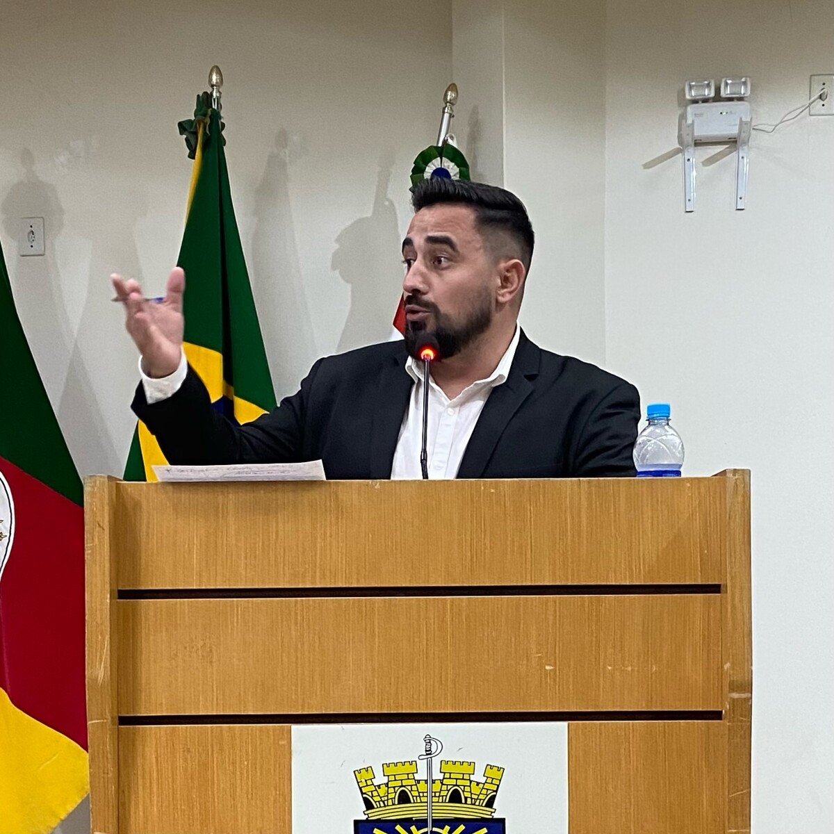 ➡ Vereadores aprovaram dois projetos de lei em sessão ordinária 3.jpg