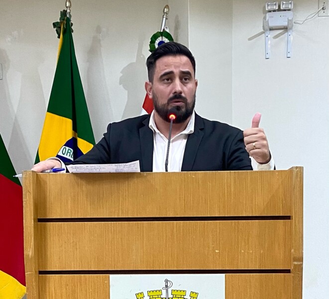 ➡ Vereadores aprovaram quatro projetos de lei em sessão ordinária 3.jpg
