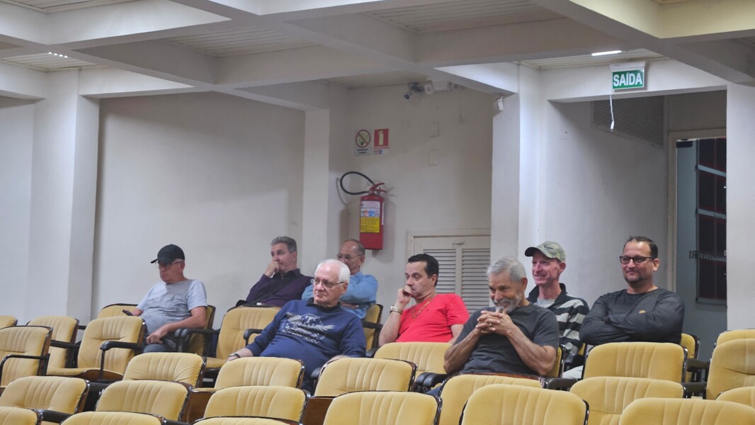 Público presente.jpg