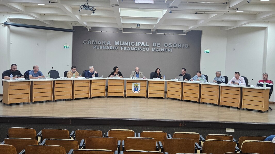 Vereadores na 28ª Sessão ordinária.jpg