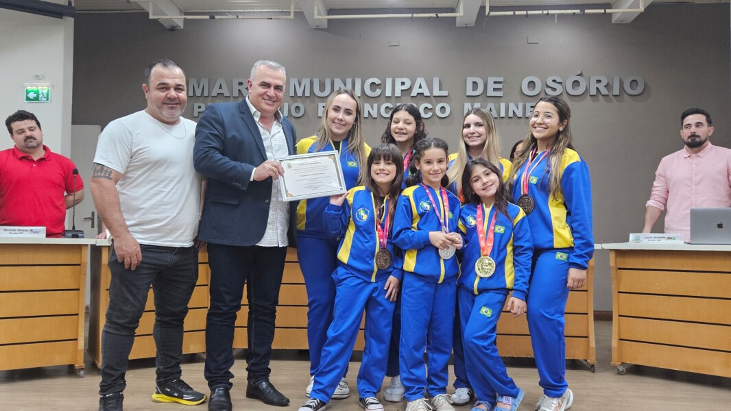 vereadores-de-osorio-analisam-votam-e-fazem-homenagem-na-34-sessao-ordinaria