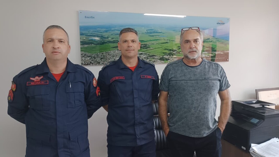 novo-comando-do-bombeiros-visita-camara